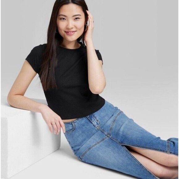 Wild Fable Women's XS Extra small Short Sleeve Ribbed Top Shirt Black Spring - Picture 1 of 2